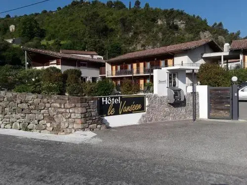 Logis Hôtel Le Vanséen