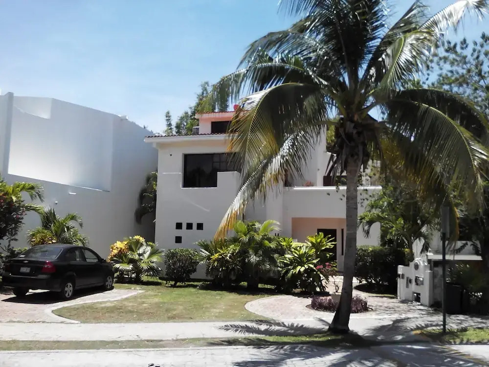 Casa en PlayaDelCarmen 526 by Sinbad