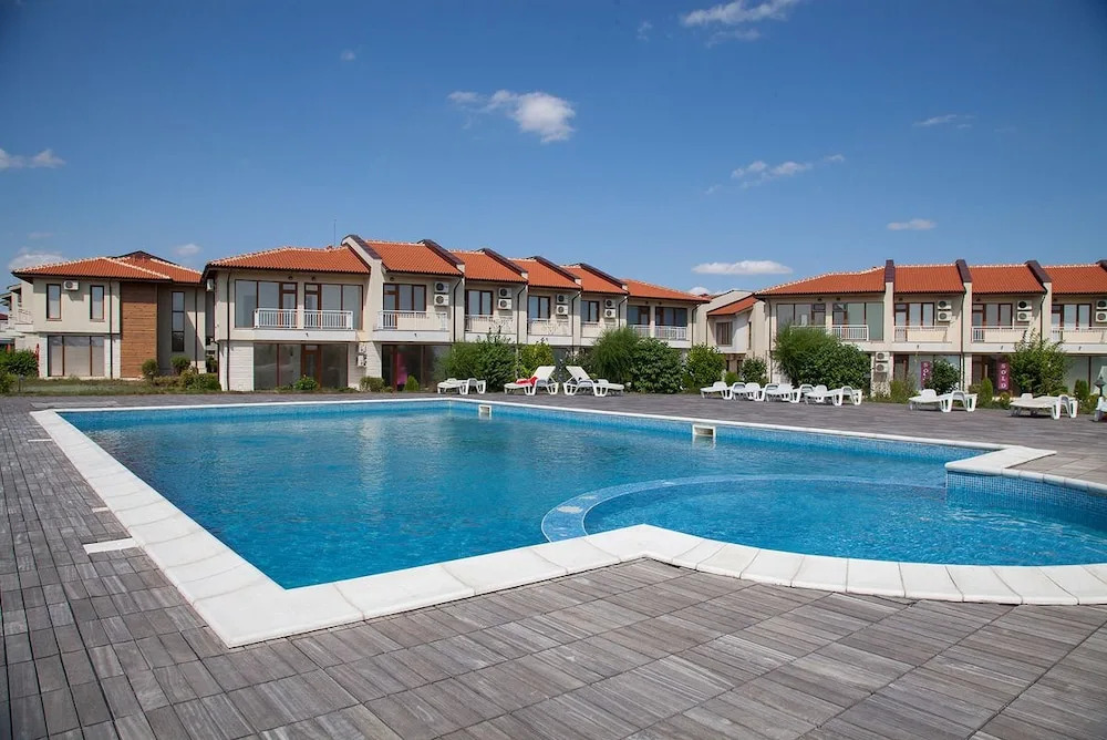 Lighthouse Golf Resort Private Properties