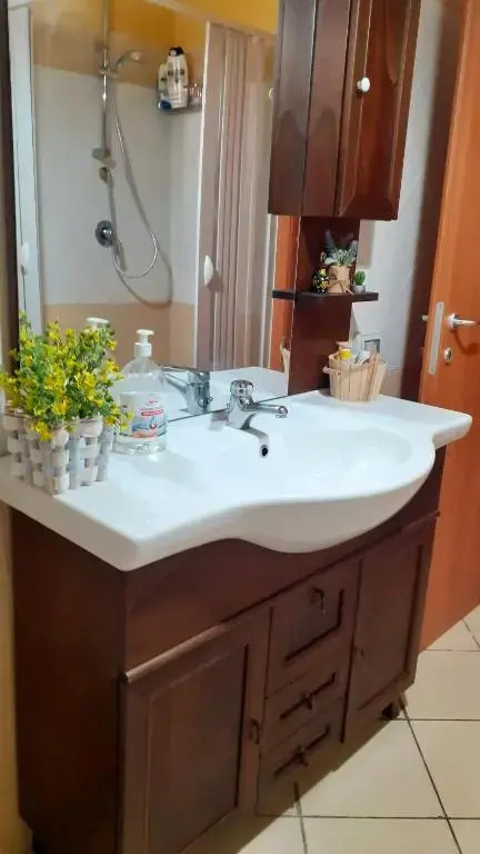 Casa Vacanze Donna Manu- Centralissima Tra Stazione Centrale ed Aeroporto