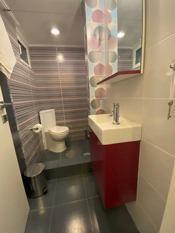 Spacious Glyfada Golf 4BR -near Beach Shops