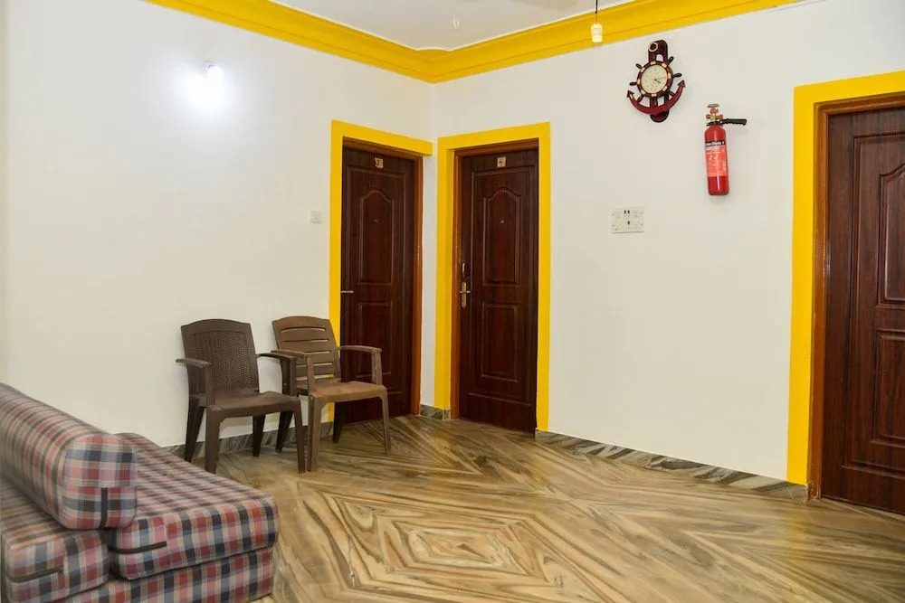 Oyo 29697 Glory Lazfina Guest House