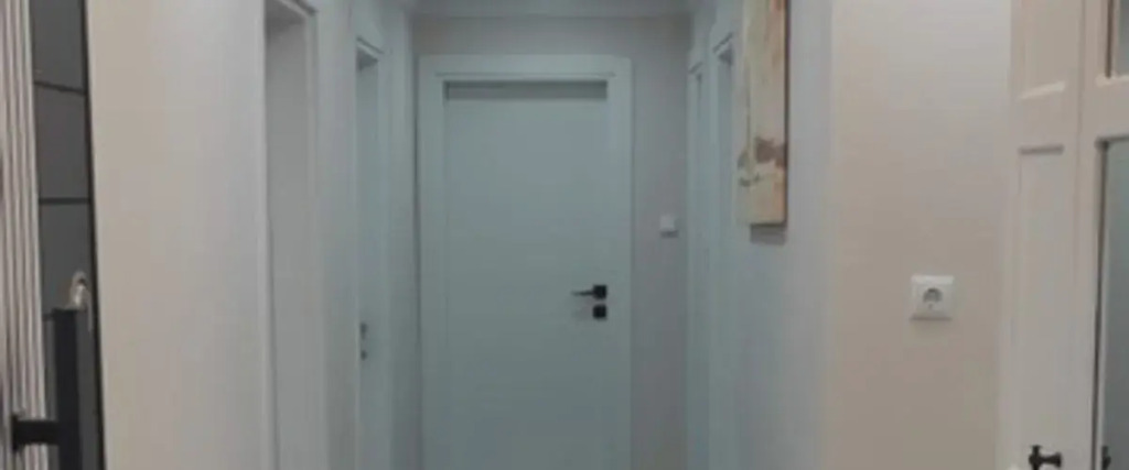 Sama House