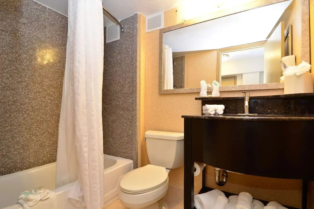 Holiday Inn Express & Suites Washington DC - NoMA by IHG