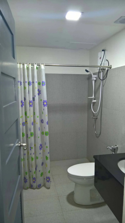 Bed and Bath at Station 120