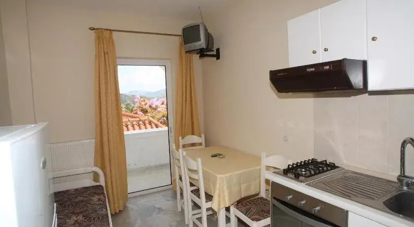Aris Villas