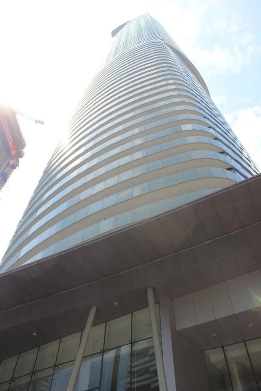 The Corporate Suites - Ice Condos