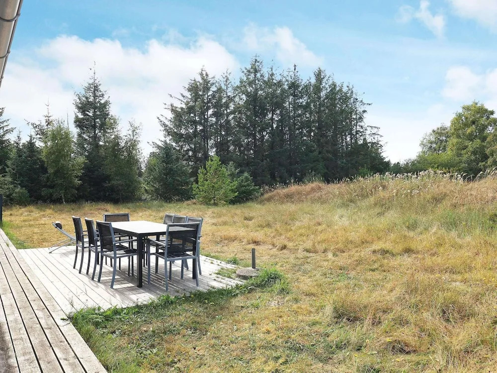 8 Person Holiday Home in Albaek