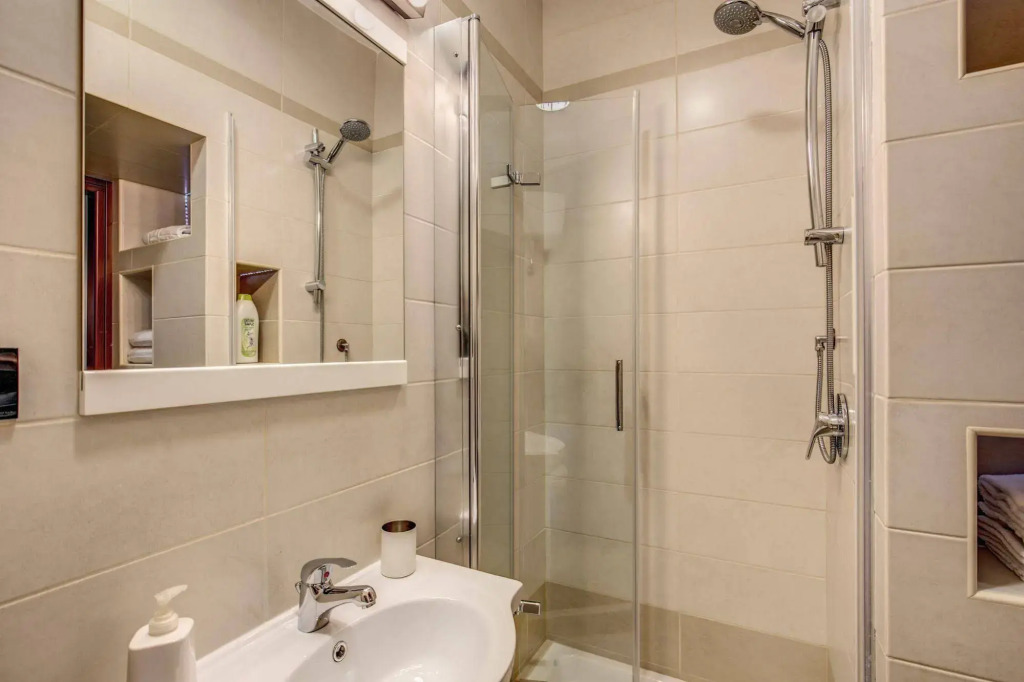 Persepolis Rome