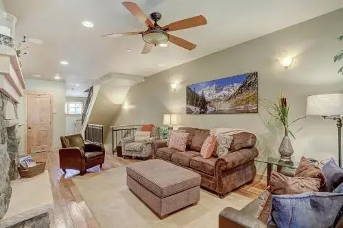 39C Union Creek Townhomes West Townhouse