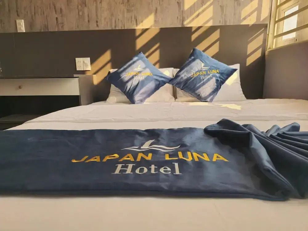 Japan Luna Hotel