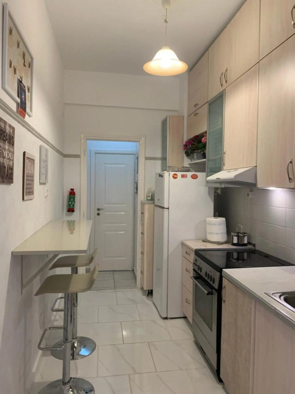 2 Bedrooms Apartment Center of Athens 4 min Subway