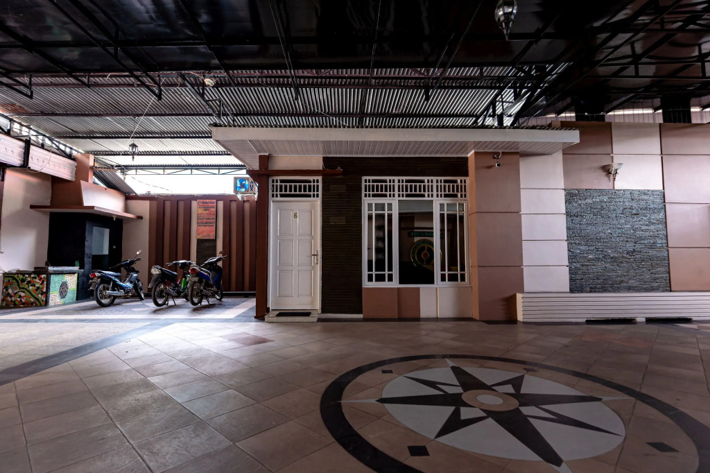 RedDoorz near Universitas Simalungun Pematangsiantar