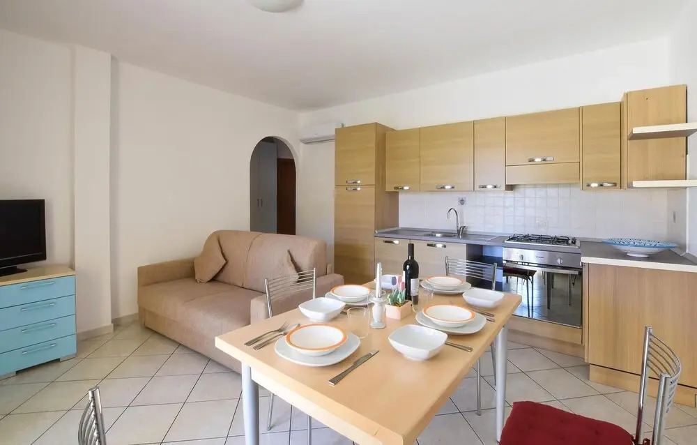 Pet Friendly Apartment In Porto San Paolo