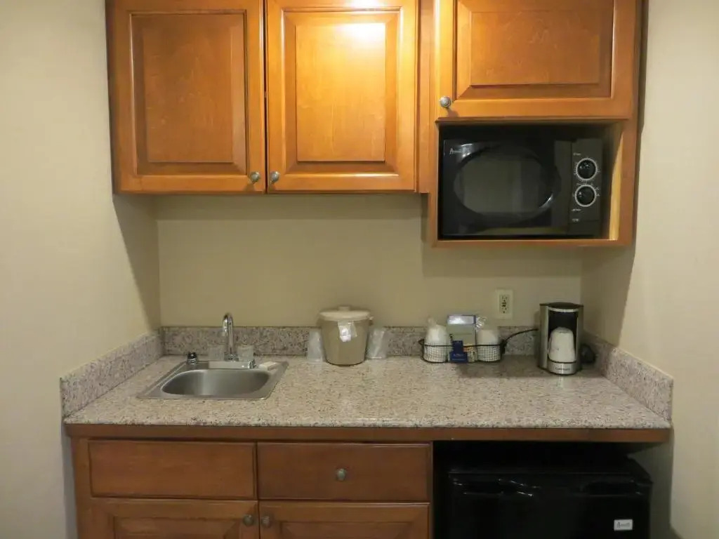 Baymont by Wyndham Kalamazoo East