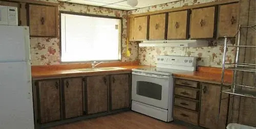 Topaz Inn & Suites