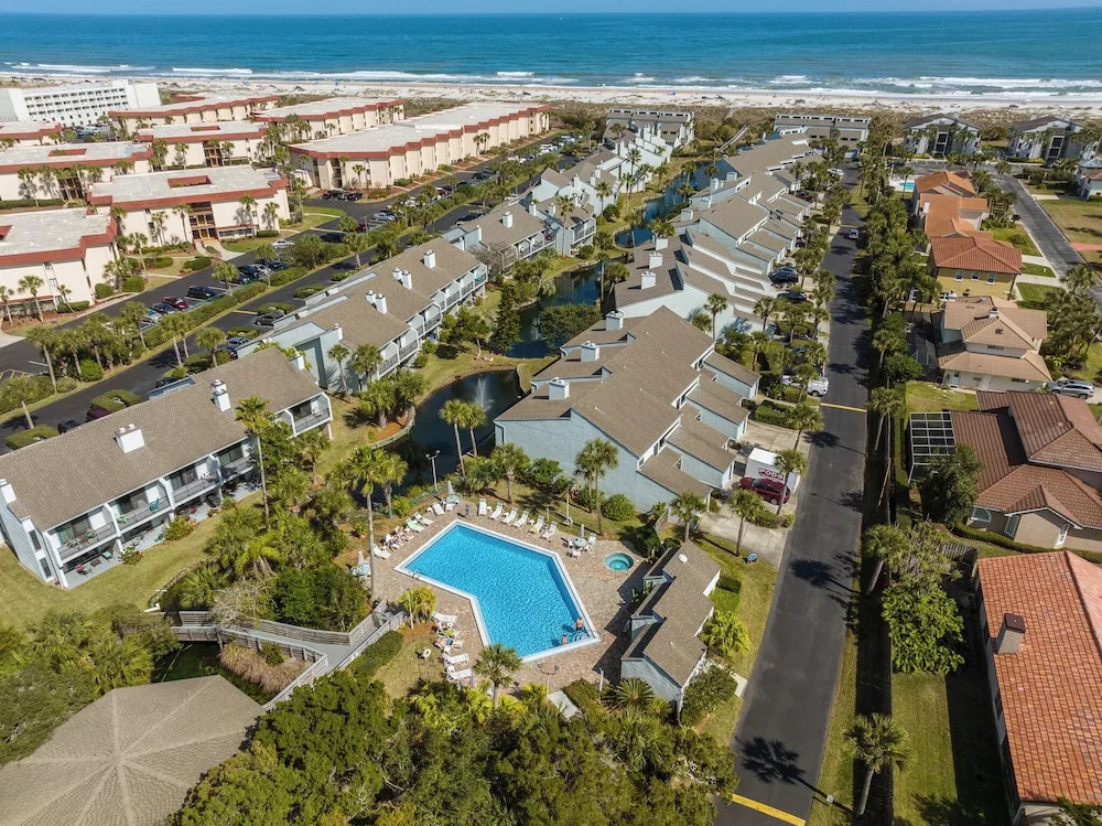 Sea Winds 51 by Distinctive Beach Rentals
