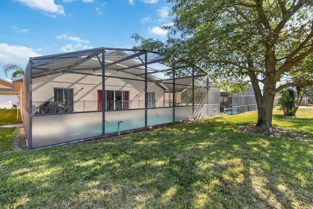 4/2 Private Pool House Near all Famous Attractions!!!