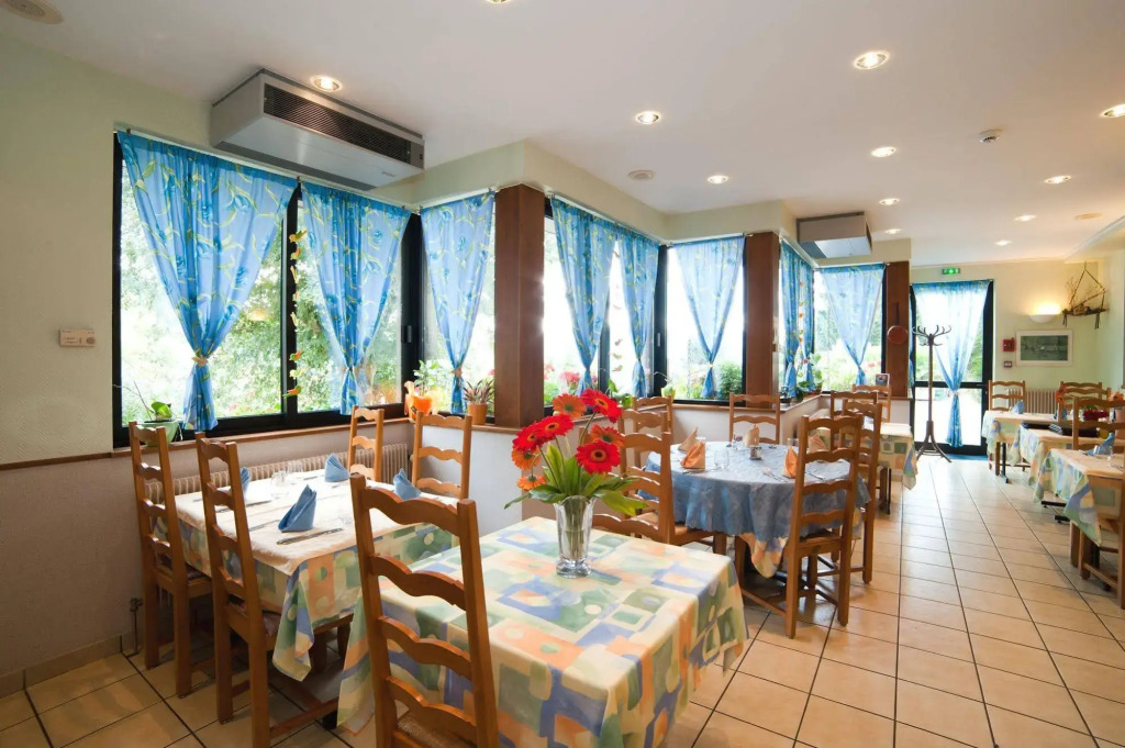 Logis Hôtel-Restaurant Auberge Du Mehrbachel