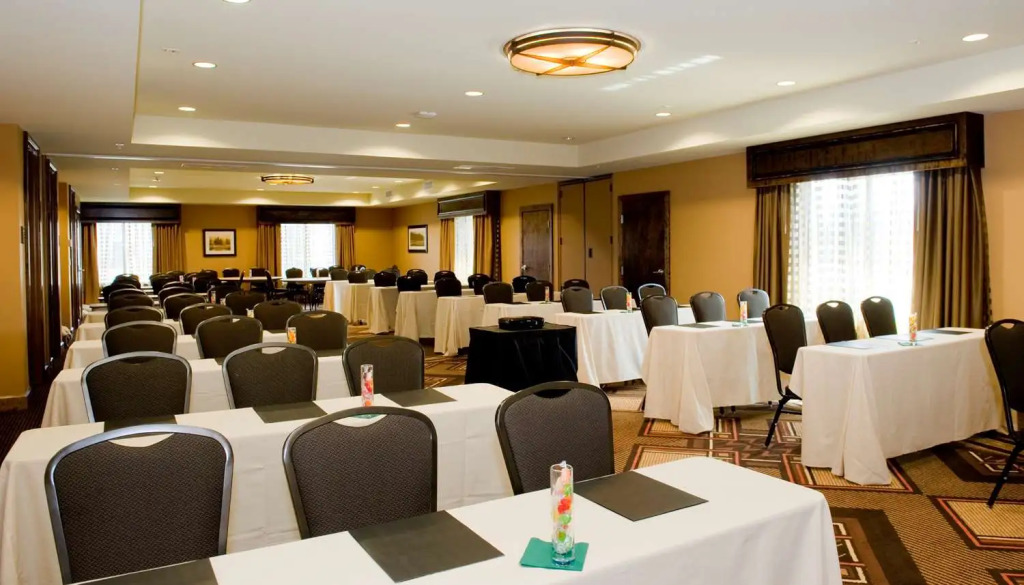 ECHO Suites Extended Stay by Wyndham Bozeman