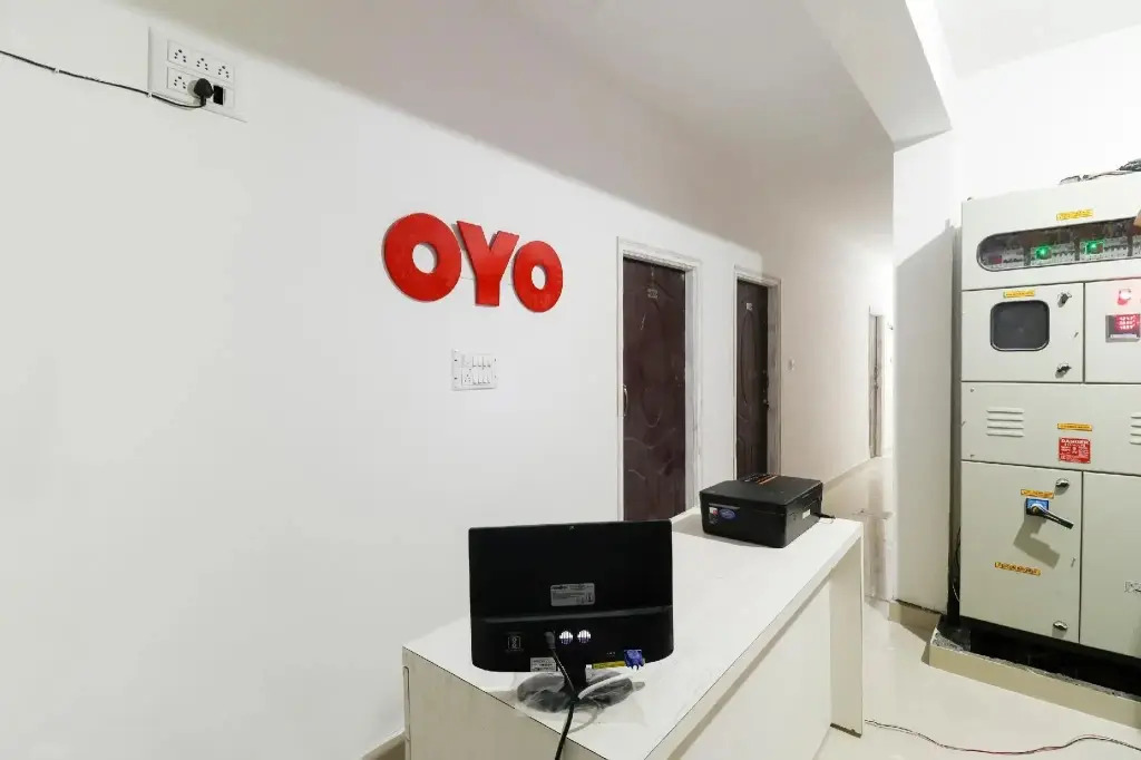 Mmr Castle by OYO Rooms