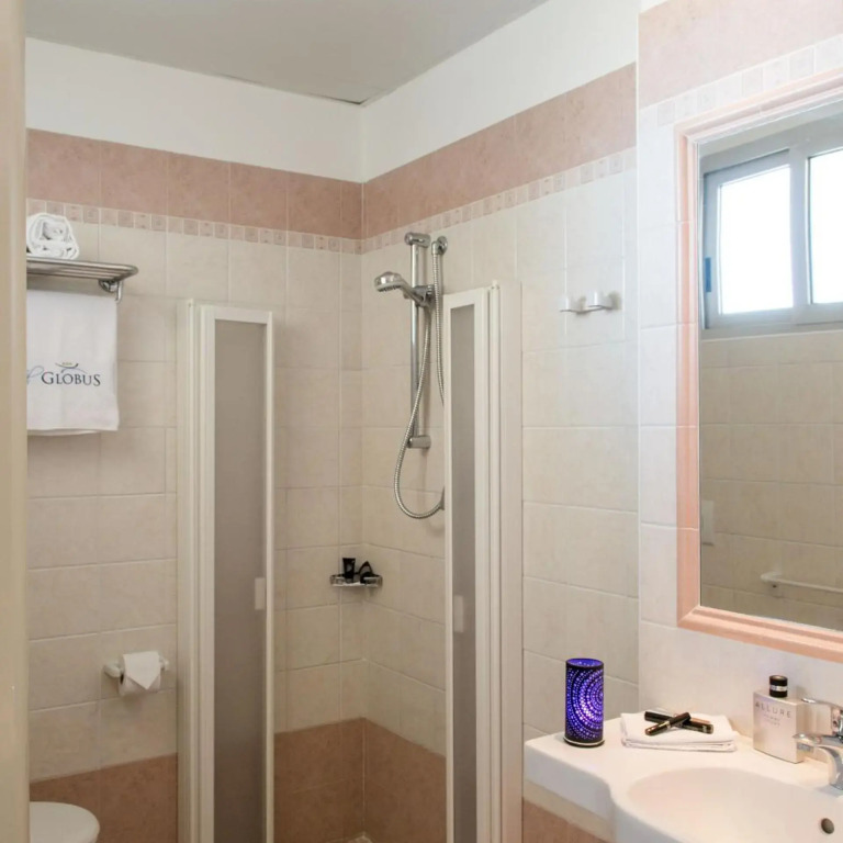 Hotel Globus