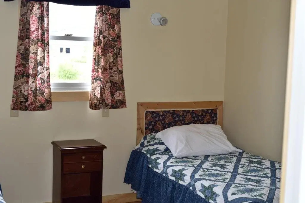 Crown Cove Cottages