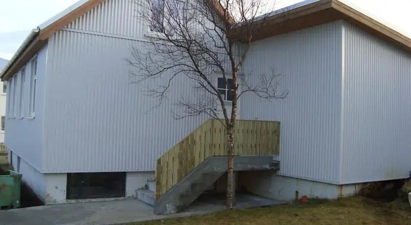Guesthouse Sólbakki