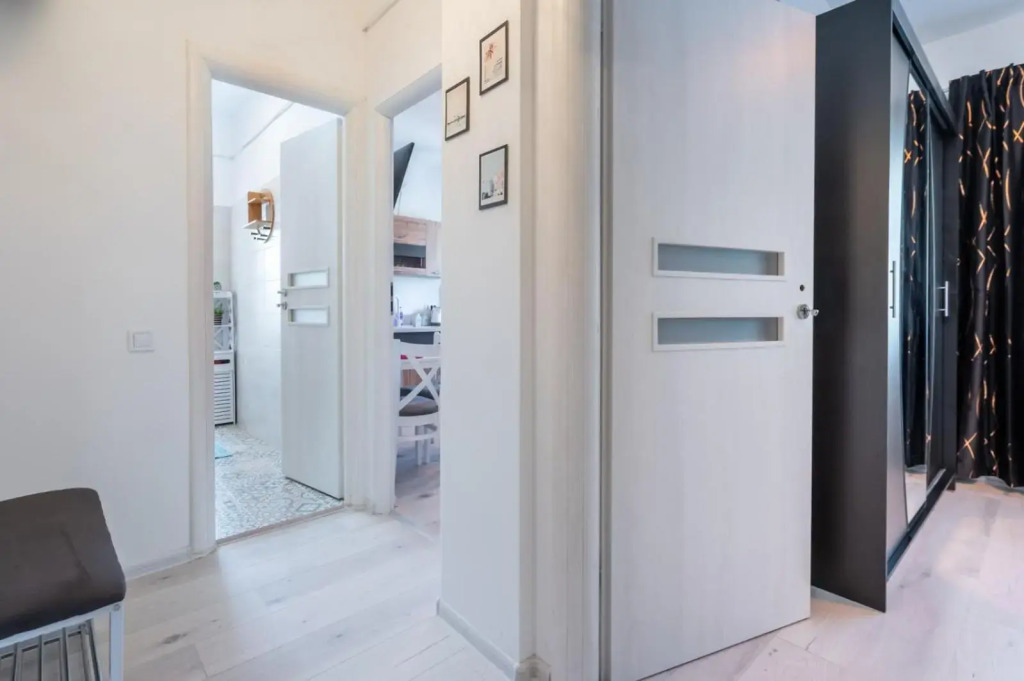 Spacious and cozy apartment in central Bucharest