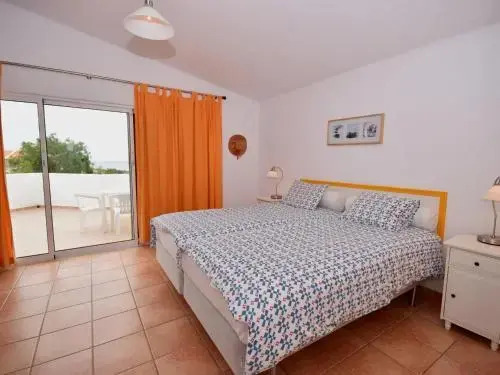 Villa in Albufeira with Pool & Ocean Views