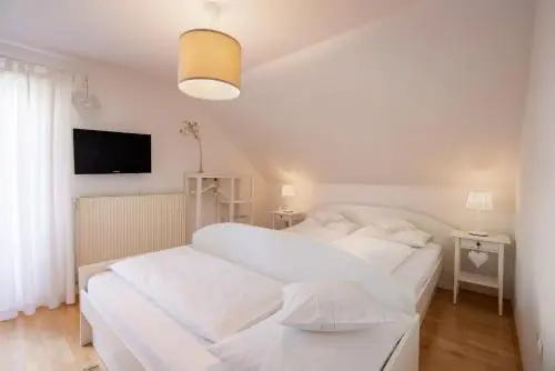 Apartments Ladka