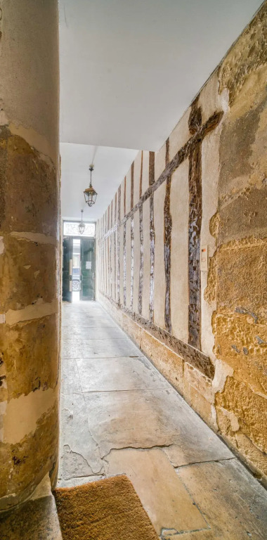 2066 - Saint Germain des Prés - Amazing Duplex