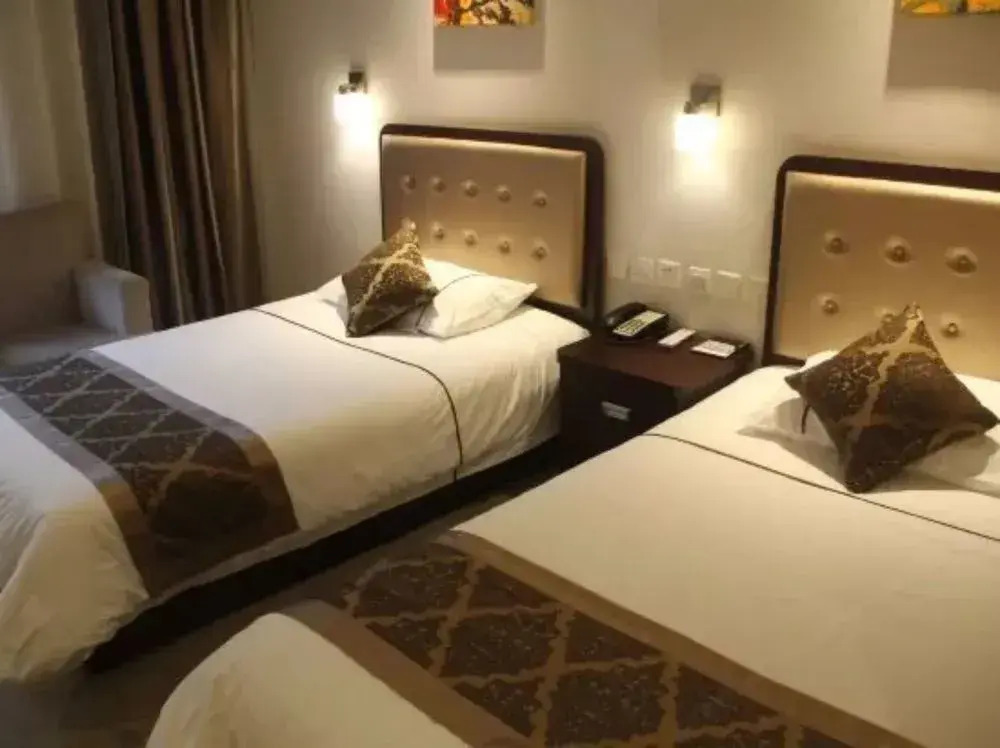 Jinan Silver Carnival Hotel