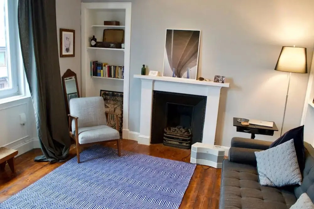 2 Bedroom Apartment Near The Shore