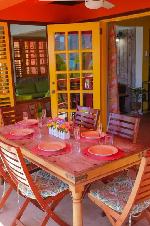 Flamingo Bequia - 4 B R Villa Including Cottage