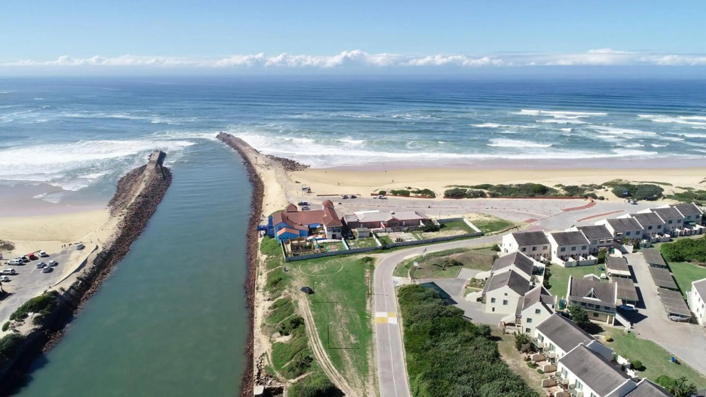 26 Settler Sands Beachfront Accommodation Sea View