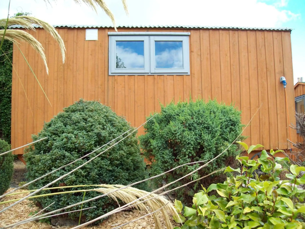 Waterloo Farm Shepherds Hut Glamping