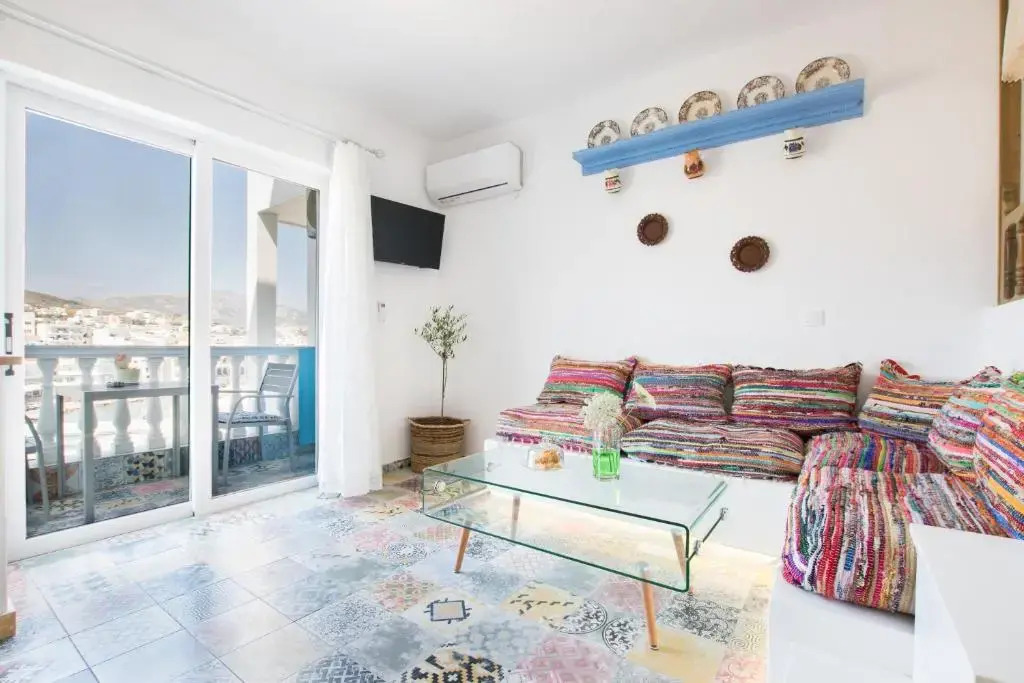 Gorgona Traditional Studio