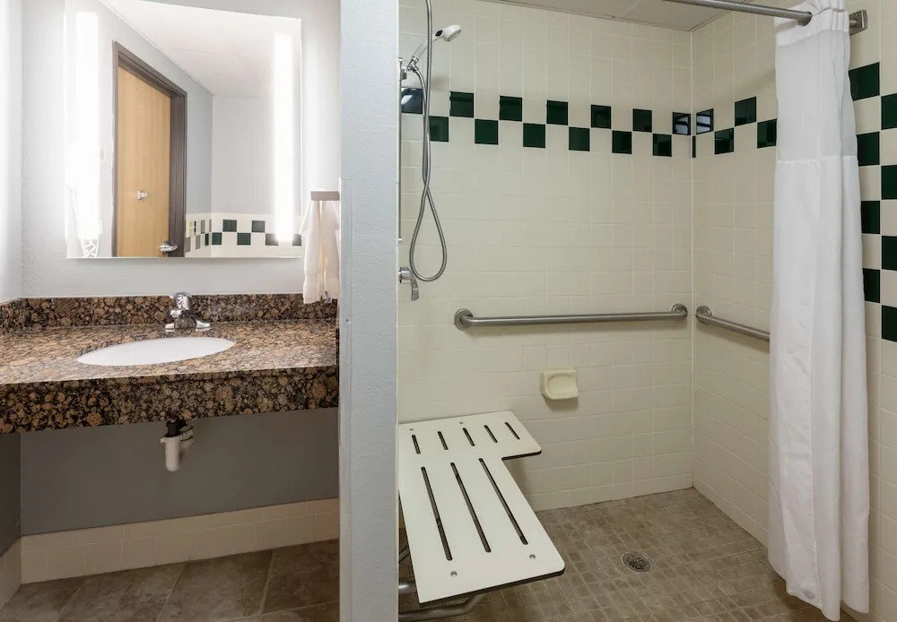 Americinn Silver Bay
