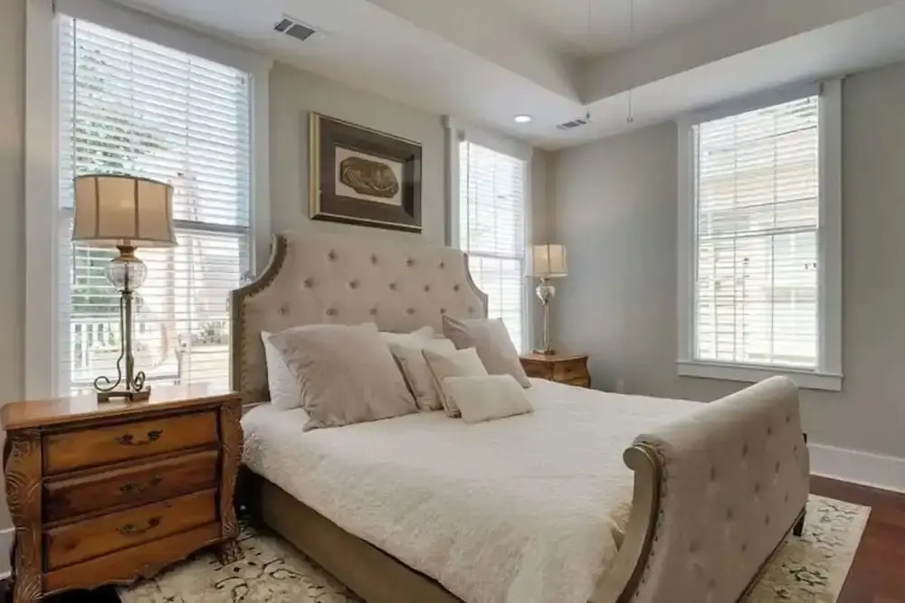 Beautifully Renovated 5 bedroom 5 bath