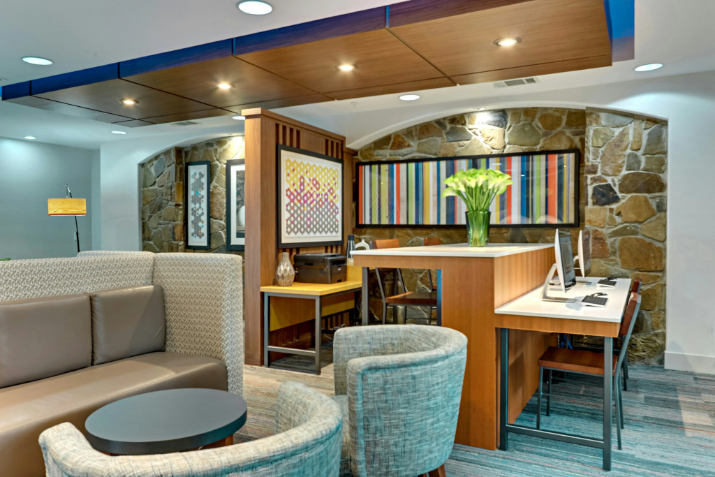 Holiday Inn Express Hotel and Suites Weatherford by IHG