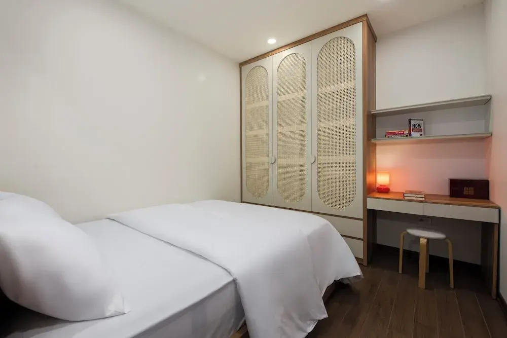 The Literature'N Central Hotel Ha Noi