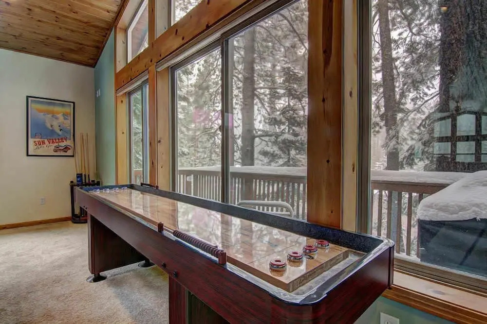 Angora Mountain Lodge - Pool Table, Ping Pong, Shuffle Board