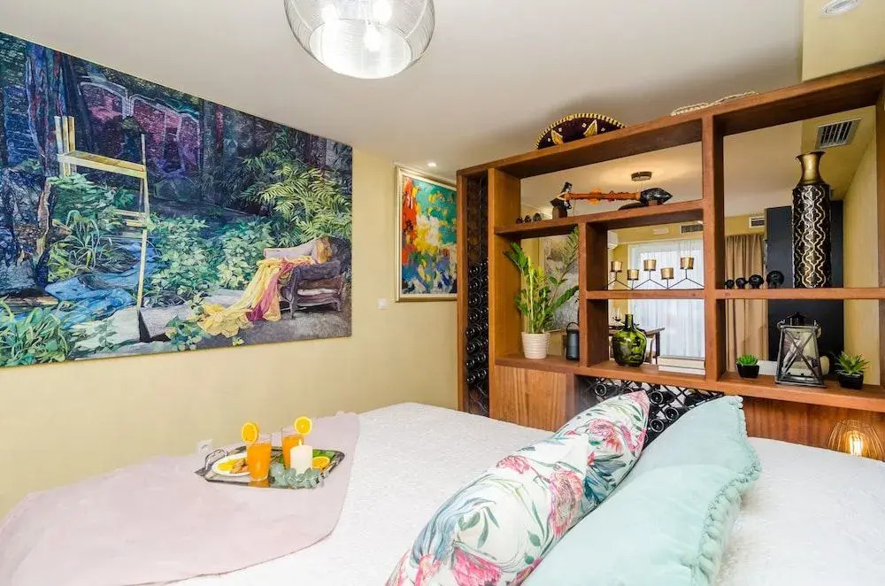 Apartment City Getaway