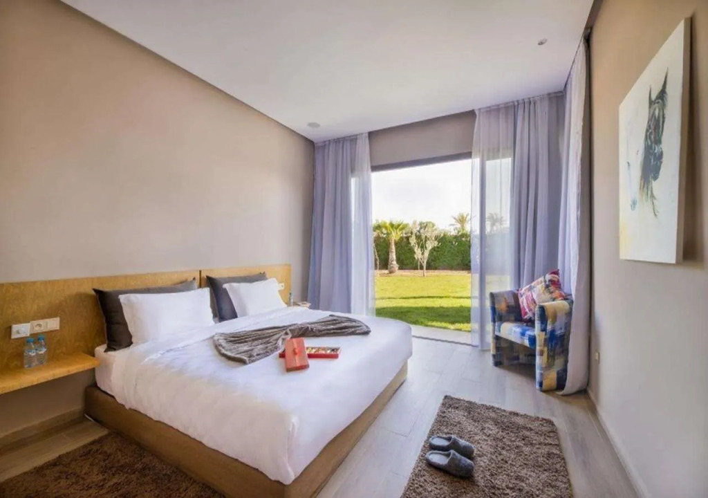 Palms Edge Villas avec Piscine & Jardin Privés