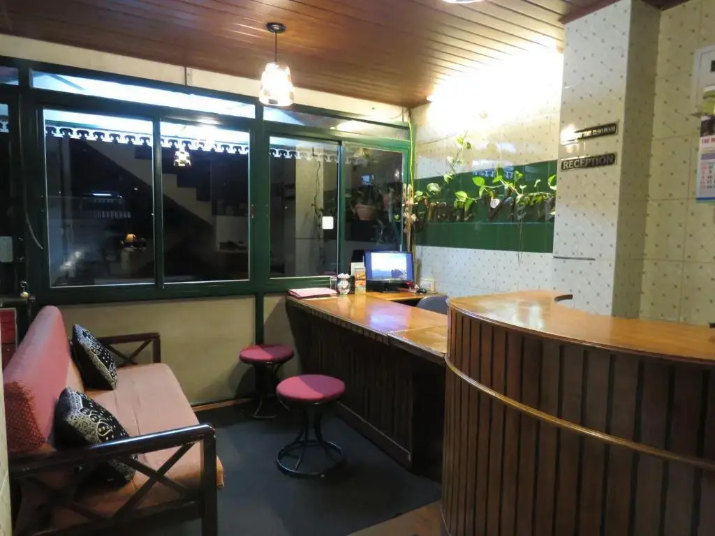 Green View Holiday Inn