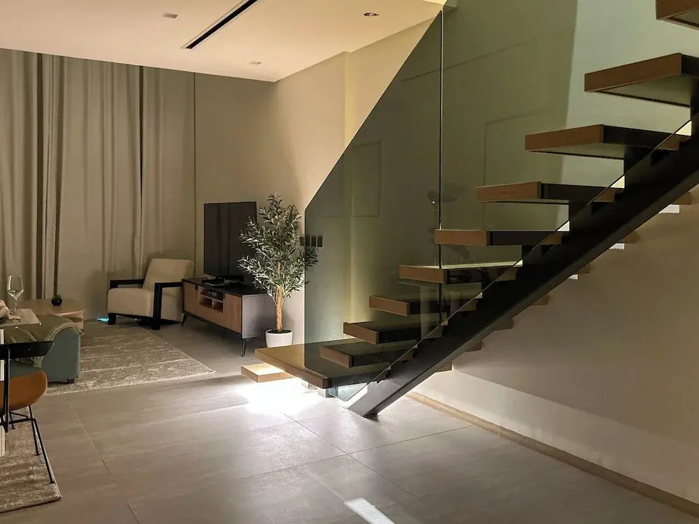 Stylish 1BR Penthouse in The Autograph