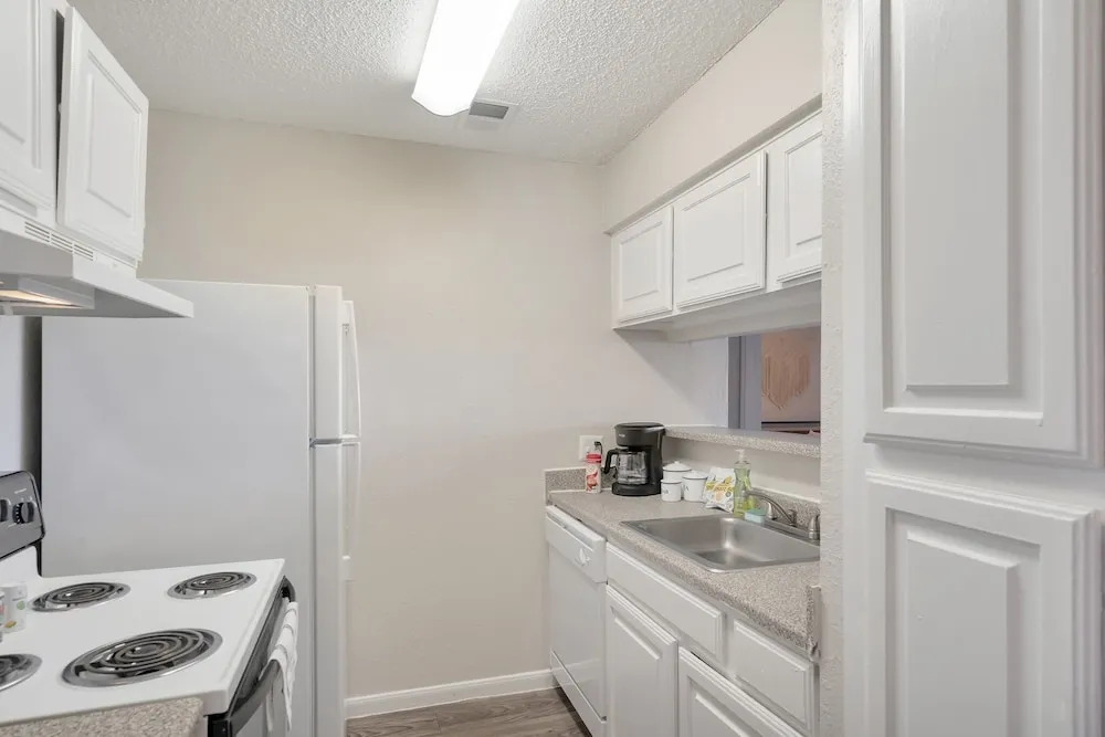 Lovely Midland Getaway With Fitness Center