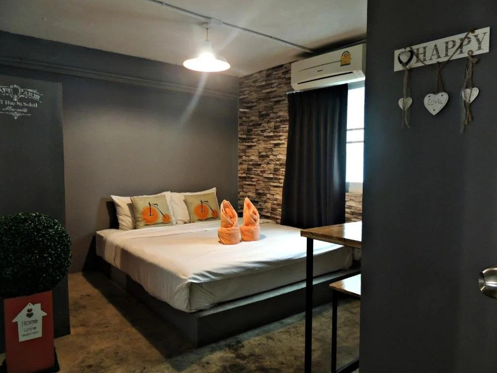 Love CNX Guesthouse