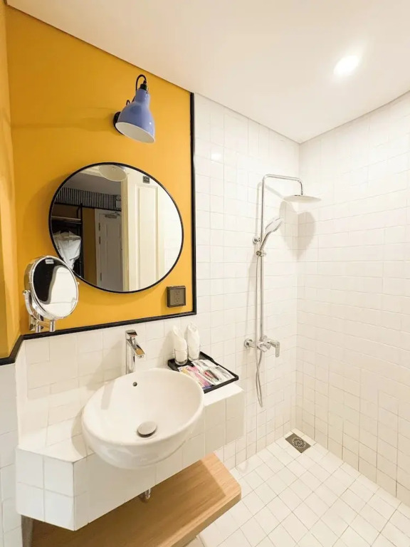A25 Premium Hotel - 130 Bà Triệu